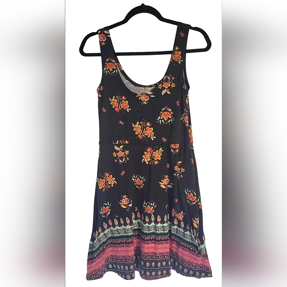 Angie Black Floral Midi  Dress Boho Tank Style M - Picture 2 of 8